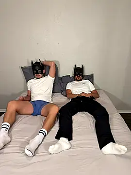 Snapshot of dylan-jacob12 chatting on November 25, 2:00 am dylan-jacob12 online show from November 25, 2:00 am