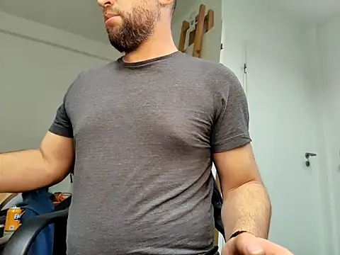 stripcumboy online show from October 24, 6:04 pm