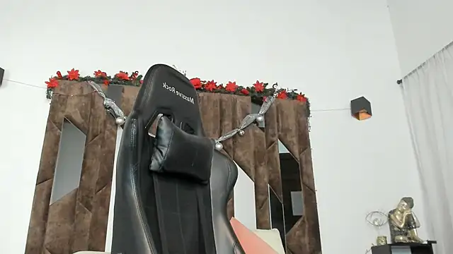 Snapshot of MATEO_DILUCA chatting on December 18, 10:21 am MATEO DILUCA online show from December 18, 10:21 am