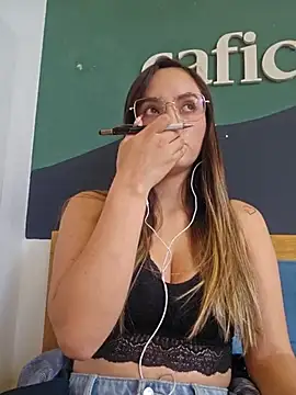 sophie-06 online show from November 8, 6:29 pm