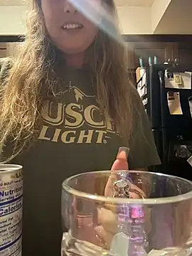 bratfigure online show from October 25, 2:30 am