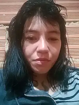 Angeline Thompson online show from November 2, 5:10 am