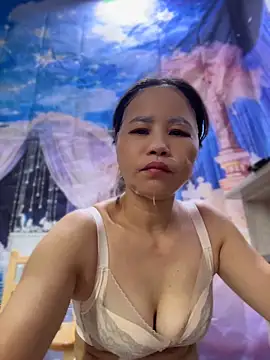 Zuzu-6 online show from May 27, 12:29 am
