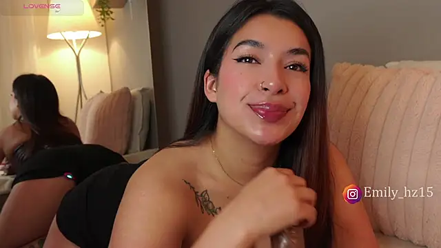 Missemily 11 online show from March 12, 9:59 am