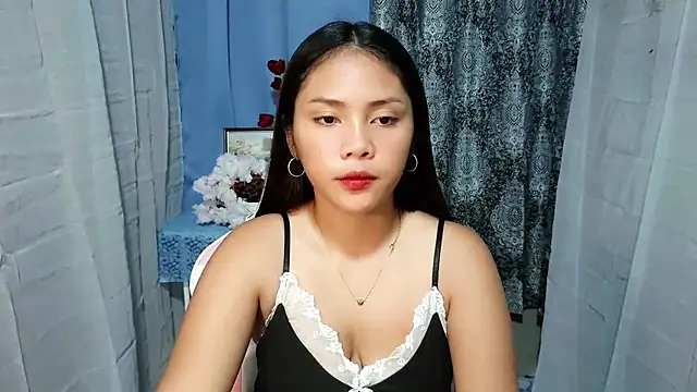 Snapshot of Mia_Cally chatting on November 29, 3:59 pm Mia Cally online show from November 29, 3:59 pm