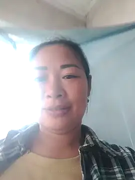 Snapshot of yeu-yeu chatting on October 30, 12:56 am yeu-yeu online show from October 30, 12:56 am