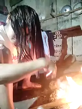 Snapshot of yeu-yeu chatting on November 9, 12:03 pm yeu-yeu online show from November 9, 12:03 pm