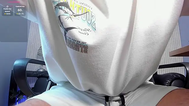 zack joness18 online show from January 13, 3:45 am