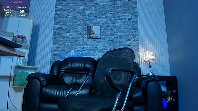 zack joness18 online show from February 28, 5:52 am