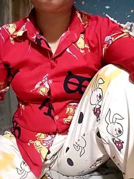 Phoena-a online show from April 17, 11:57 am