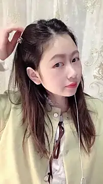 Snapshot of nuannuan35593 chatting on November 14, 12:37 pm nuannuan35593 online show from November 14, 12:37 pm