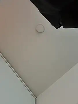 Tatishernandez online show from October 31, 1:39 am