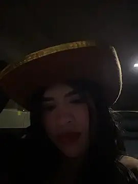 Tatishernandez online show from November 1, 2:46 am