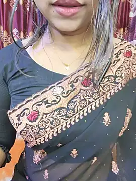 cute mahi07 online show from July 4, 4:13 pm