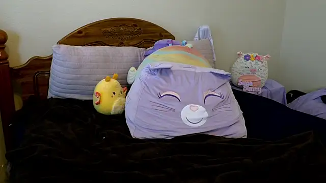 sugasunny04 online show from April 16, 9:39 pm