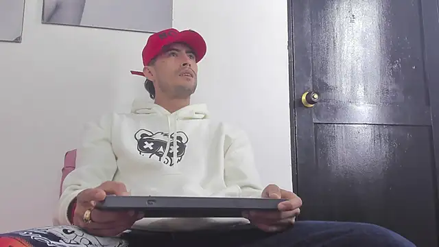 harold 777 online show from November 6, 8:32 pm