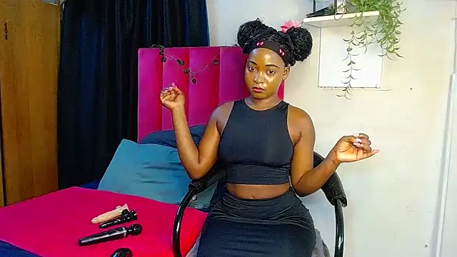 Lisa-001 online show from December 18, 2:01 pm