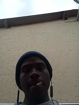 Snapshot of younggblackkCOCK19 chatting on November 6, 3:46 pm younggblackkCOCK19 online show from November 6, 3:46 pm