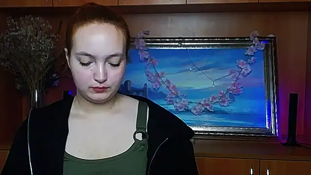 Snapshot of MissAriaa chatting on May 14, 6:53 am MissAriaa online show from May 14, 6:53 am