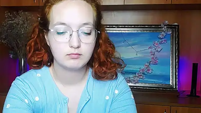 Snapshot of MissAriaa chatting on May 26, 12:06 am MissAriaa online show from May 26, 12:06 am