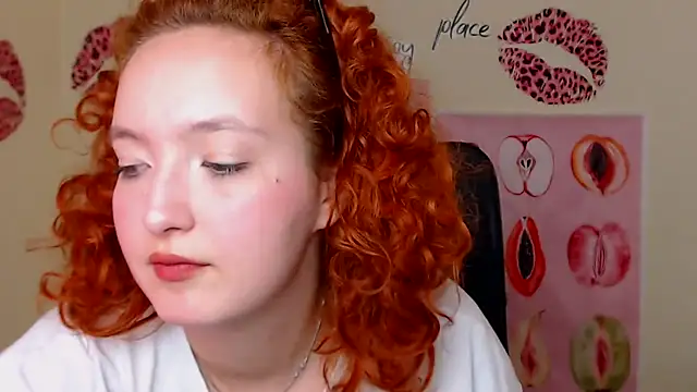 Snapshot of MissAriaa chatting on June 1, 12:07 pm MissAriaa online show from June 1, 12:07 pm