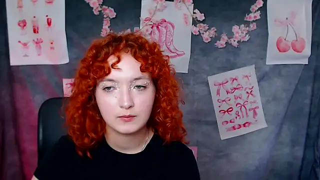 Snapshot of MissAriaa chatting on June 11, 12:14 pm MissAriaa online show from June 11, 12:14 pm