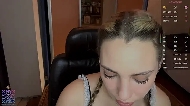 IlanaLafferty online show from January 12, 6:24 pm