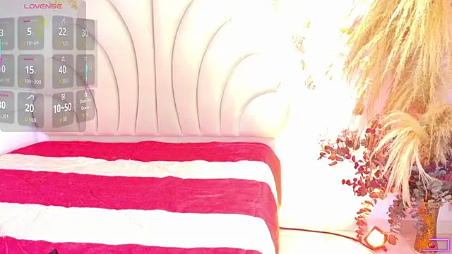 Snapshot of HellemMonet chatting on November 30, 7:51 pm HellemMonet online show from November 30, 7:51 pm