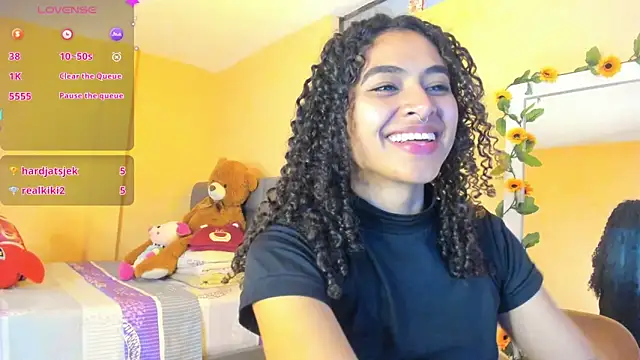 Keniia rizz online show from June 8, 7:14 pm