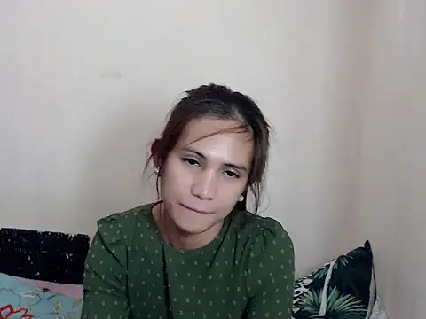 Snapshot of prettysam9 chatting on December 21, 5:25 am prettysam9 online show from December 21, 5:25 am