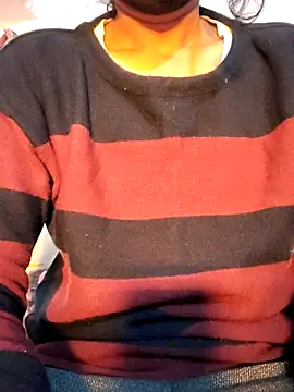 Hot-Rubyy online show from November 30, 4:00 pm