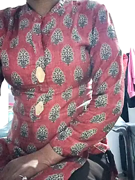 Hot-Rubyy online show from February 24, 2:31 am