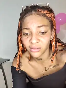 Snapshot of leona_sumiza chatting on November 15, 1:36 am leona sumiza online show from November 15, 1:36 am