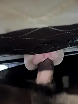 Renatomendes07H online show from March 22, 4:10 pm