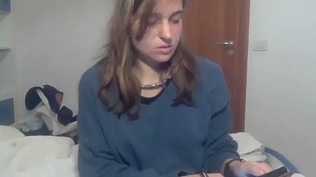 SinnEmily online show from February 11, 5:51 pm