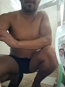 Snapshot of sanz957 chatting on November 13, 4:44 am sanz957 online show from November 13, 4:44 am