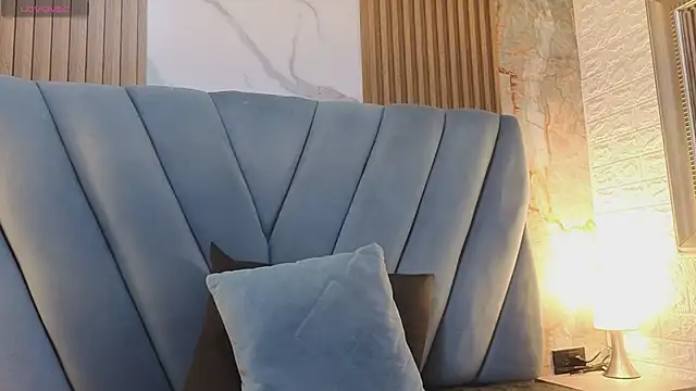 Salome cruxx online show from April 15, 12:01 pm