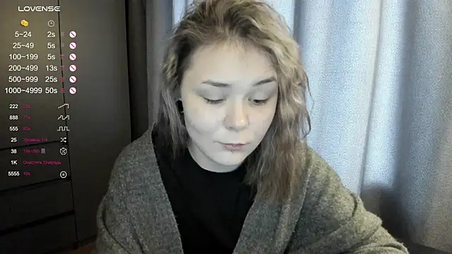 sophia lix online show from January 19, 4:16 am