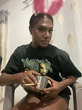 TransGirlBankrollBarbie online show from January 13, 10:15 pm