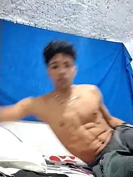 Alex Sweeting online show from April 5, 6:38 pm