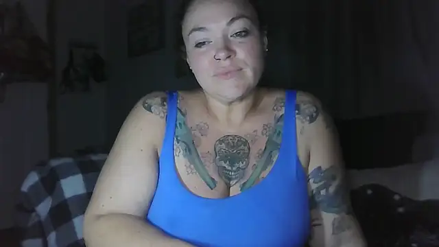 BartenderSteph online show from November 4, 7:51 am