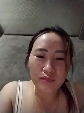 emini-xx online show from October 29, 11:56 am