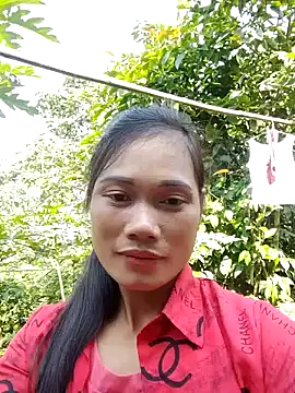 Snapshot of doggy-00 chatting on October 30, 4:14 am doggy-00 online show from October 30, 4:14 am