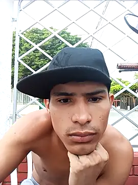 Snapshot of damian_fort1 chatting on October 30, 11:11 am damian fort1 online show from October 30, 11:11 am