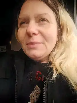 Lana-murr online show from December 15, 6:50 am