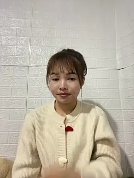 Snapshot of Night_owl111 chatting on December 17, 10:16 pm Night owl111 online show from December 17, 10:16 pm