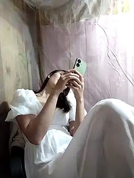 Em xinh01 online show from April 2, 2:37 pm