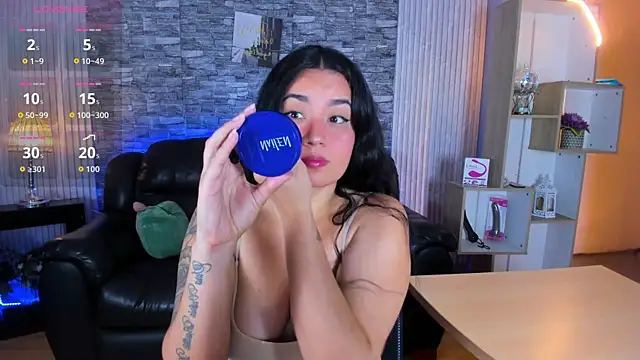 Snapshot of Amber_Smitt19 chatting on November 24, 1:33 pm Amber Smitt19 online show from November 24, 1:33 pm