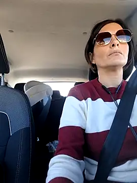 Piediniecollant online show from March 17, 11:02 am