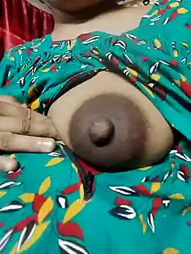 Liza0103 online show from May 1, 3:11 am